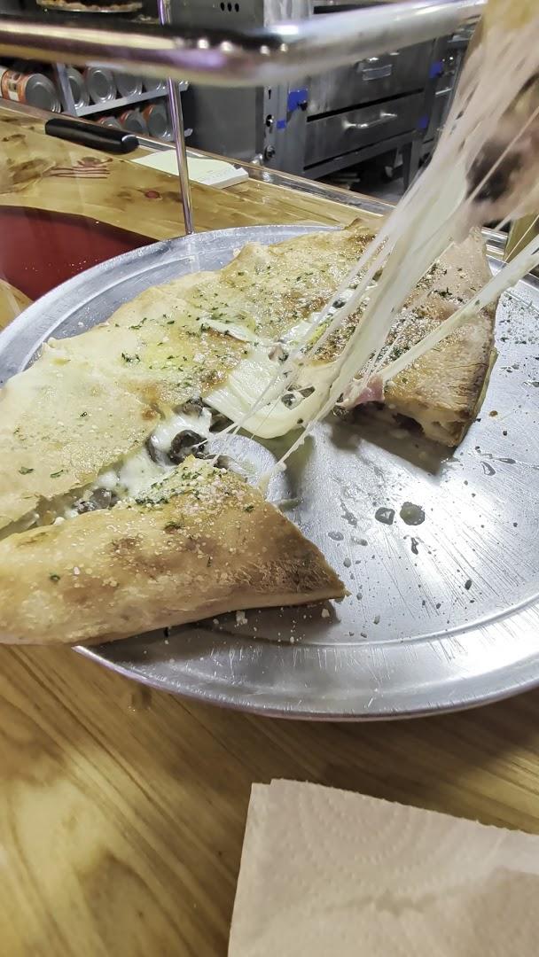 Niki's Pizza